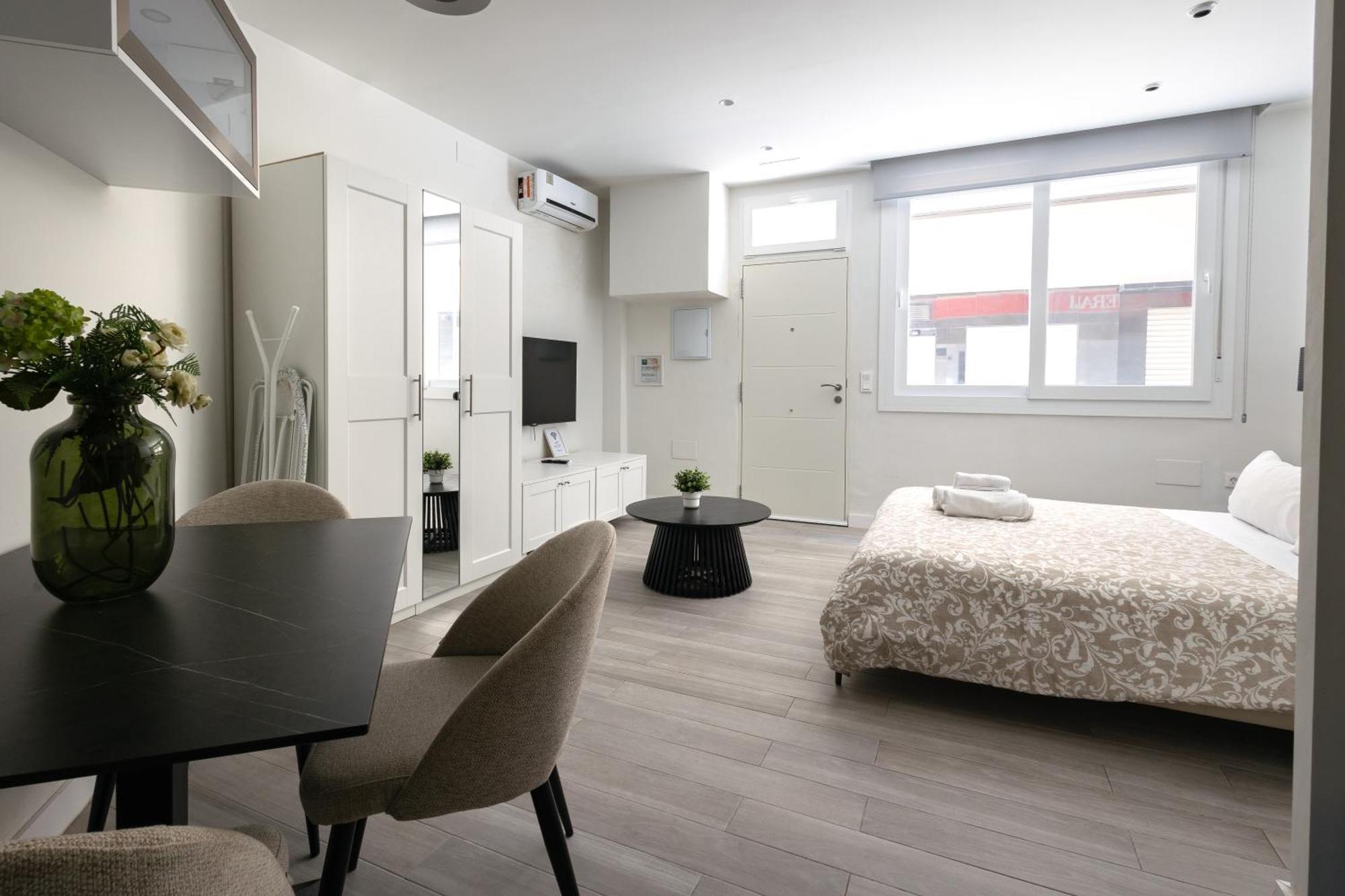 Premium Malagueta Suite Málaga Exterior foto